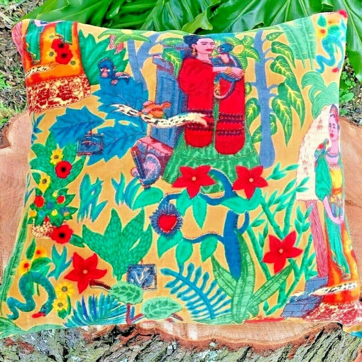 Fiesta Mexicana Velvet Cushion Cover