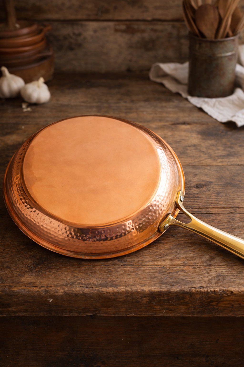 Premium hammered copper skillet 10 inch durable and stylish design